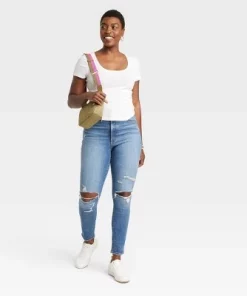 Women's High-Rise Distressed Skinny Jeans - Universal Thread™ Medium Wash 0 -Universal Thread Shop GUEST 0dc00391 e463 48b6 b5fe 86105b75f5ad