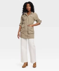 Women's Utility Rain Jacket - Universal Thread™ Brown -Universal Thread Shop GUEST 3c4496fe 5436 4458 a340 027cd7315ccb