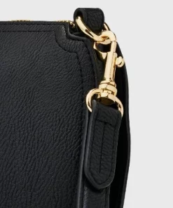 Shoulder Bag - Universal Thread™ Black -Universal Thread Shop GUEST 60fa2f00 c997 46b3 acb7 c1e22ef804cf