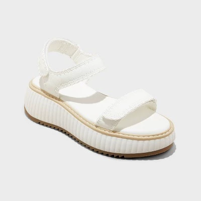 Women's Joey Platform Sport Sandals - Universal Thread™ White 6 Women's Joey Platform Sport Sandals - Universal Thread™ White - Image 4