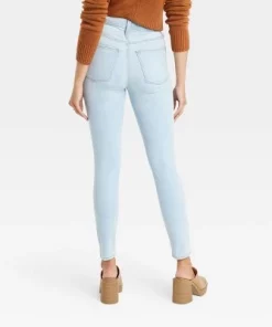 Women's High-Rise Skinny Jeans - Universal Thread™ Light Blue