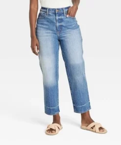 Women's Super-High Rise Vintage Straight Jeans - Universal Thread™ Medium Wash -Universal Thread Shop GUEST 7df6c77c 2f89 4973 ad1f bc9790e4405f