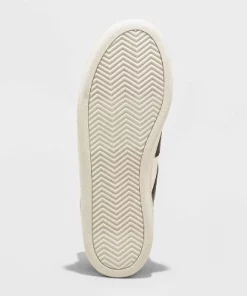 Women's Paige Sneakers - Universal Thread™ White -Universal Thread Shop GUEST 8d98212f 5d4d 44cf 9832 5f43ef12deb5