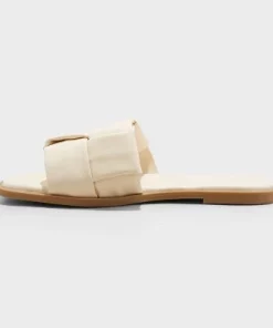Women's Mara Footbed Sandals - Universal Thread™ Cream