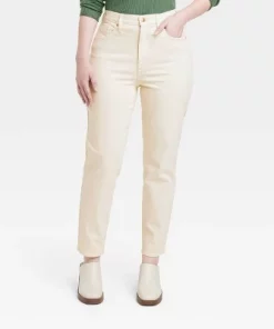 Women's High-Rise 90's Slim Straight Jeans - Universal Thread™ White -Universal Thread Shop GUEST a0391735 19e5 42fd a8b3 a877349c5712