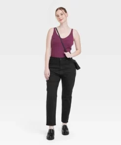 Women's High-Rise 90's Slim Straight Jeans - Universal Thread™ Black -Universal Thread Shop GUEST ae619e0a e5a1 4000 bfd5 e79bff14ad5d