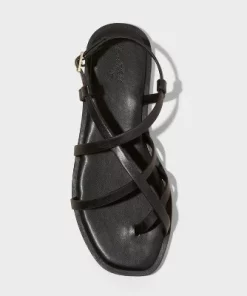 Women's Raleign Ankle Strap Sandals - Universal Thread™ Black -Universal Thread Shop GUEST c3cecdc1 d91a 4d32 93ec 59a26ef0c16f