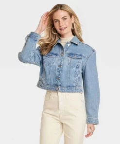 Women's Cropped Denim Jacket - Universal Thread™ Medium Wash -Universal Thread Shop GUEST ce3ced63 7883 4f8d a5a4 52316b57d8bd 1