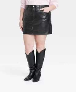 Women's High-Rise Faux Leather Mini Skirt - Universal Thread™ Black -Universal Thread Shop GUEST d9dccce8 b37d 47cf 9f41 09f637e6014e 3