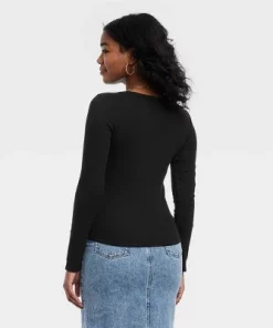 Women's Long Sleeve Lightweight T-Shirt - Universal Thread™ Pink